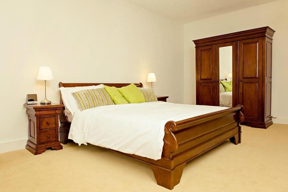 Kings Arms Hotel Bicester Kültér fotó