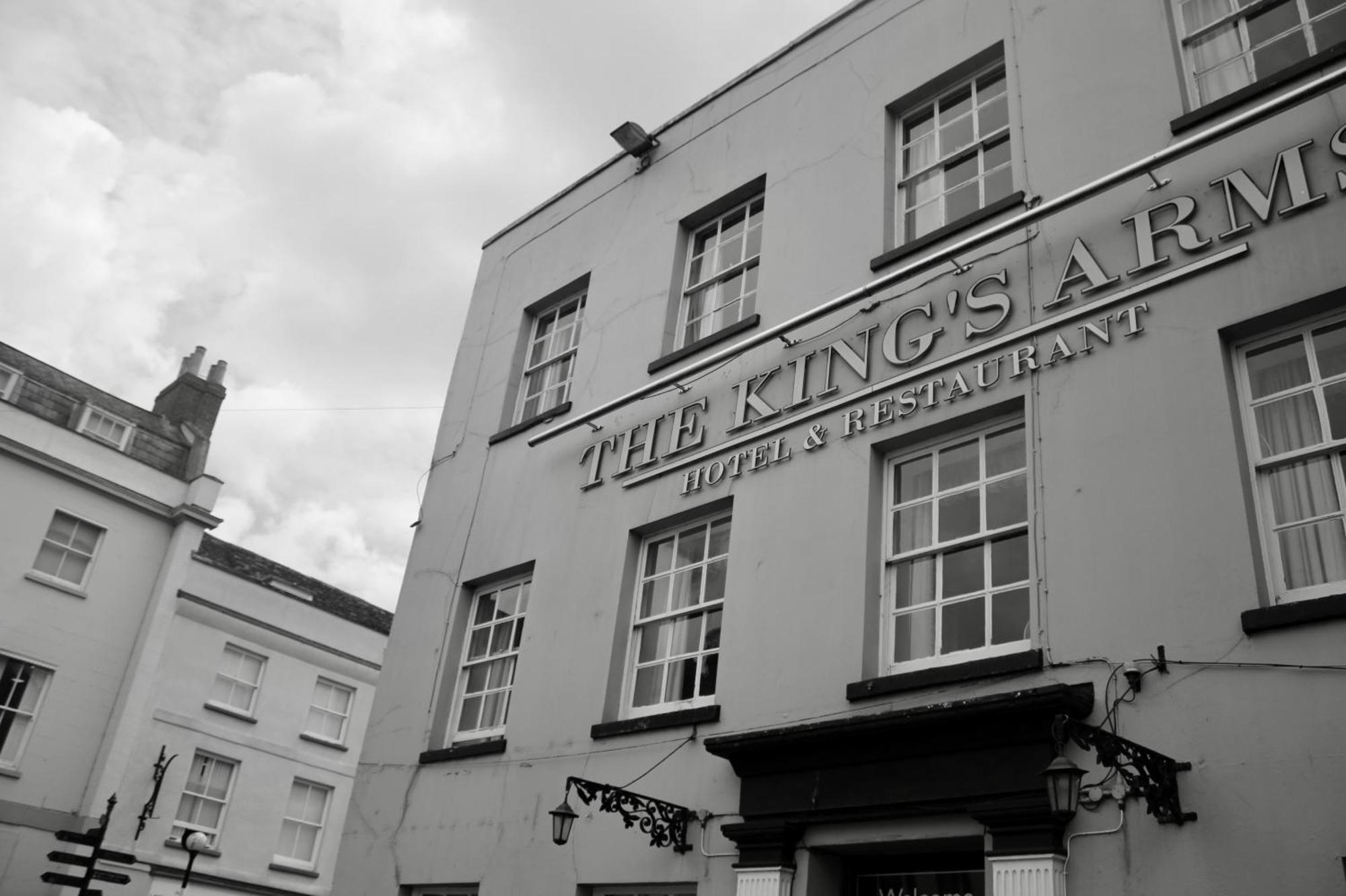 Kings Arms Hotel Bicester Kültér fotó